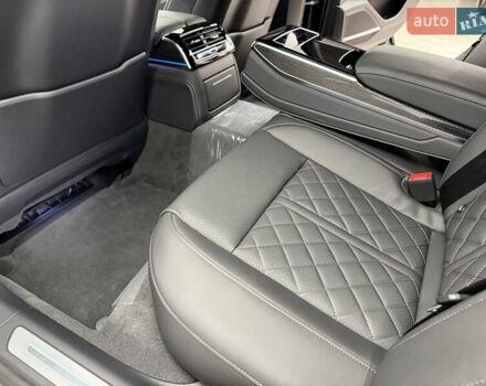 Ауди С8, объемом двигателя 4 л и пробегом 1 тыс. км за 151900 $, фото 48 на Automoto.ua