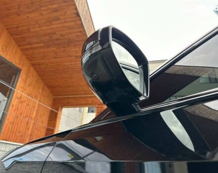 Ауди С8, объемом двигателя 0 л и пробегом 2 тыс. км за 158000 $, фото 12 на Automoto.ua