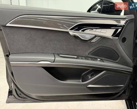 Ауди С8, объемом двигателя 4 л и пробегом 1 тыс. км за 151900 $, фото 19 на Automoto.ua