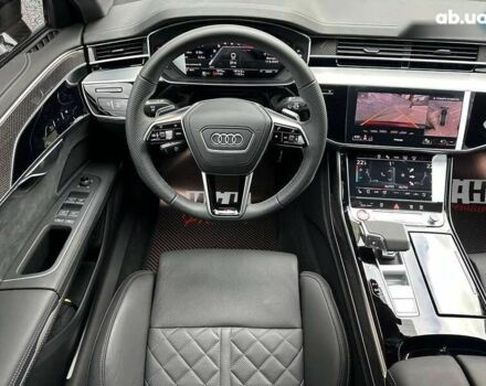 Ауди С8, объемом двигателя 0 л и пробегом 2 тыс. км за 158000 $, фото 27 на Automoto.ua