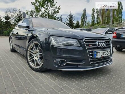 Ауди С8 2012 в Киеве на Automoto.ua Ауди С8, объемом двигателя 4 л и пробегом 226 тыс. км за 28500 $, фото 1 на Automoto.ua