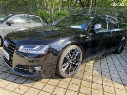 Ауді S8 2019 у Києві на Automoto.ua Ауді S8, об'ємом двигуна 4 л та пробігом 56 тис. км за 74120 $, фото 1 на Automoto.ua