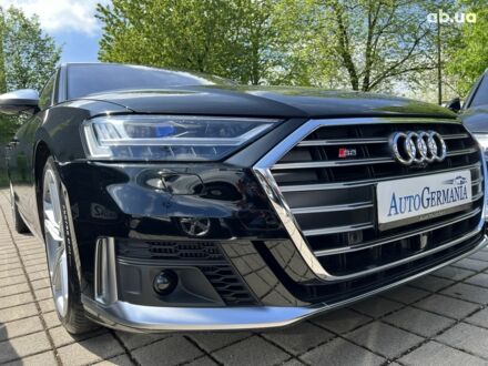 Ауди С8, объемом двигателя 4 л и пробегом 19 тыс. км за 106724 $, фото 1 на Automoto.ua