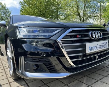 Ауди С8, объемом двигателя 4 л и пробегом 19 тыс. км за 106724 $, фото 1 на Automoto.ua