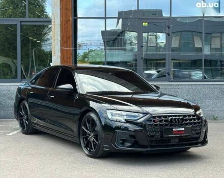 Ауди С8, объемом двигателя 0 л и пробегом 2 тыс. км за 158000 $, фото 1 на Automoto.ua