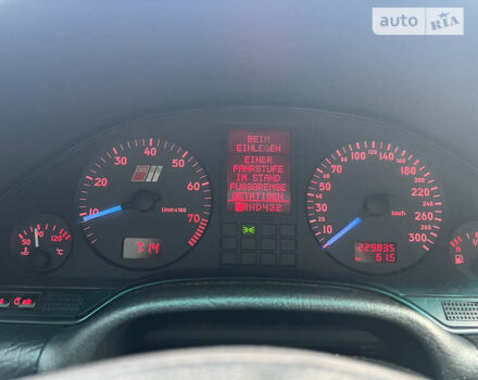 Сірий Ауді S8, об'ємом двигуна 4.2 л та пробігом 220 тис. км за 6800 $, фото 34 на Automoto.ua
