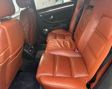 Серый Ауди С8, объемом двигателя 5.2 л и пробегом 230 тыс. км за 5000 $, фото 3 на Automoto.ua