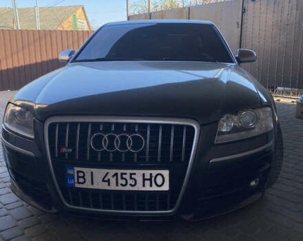 Серый Ауди С8, объемом двигателя 5.2 л и пробегом 193 тыс. км за 20500 $, фото 3 на Automoto.ua