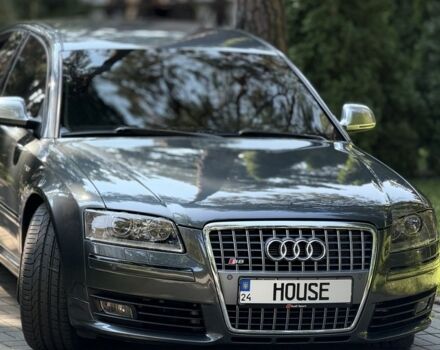 Серый Ауди С8, объемом двигателя 5.2 л и пробегом 140 тыс. км за 19000 $, фото 6 на Automoto.ua