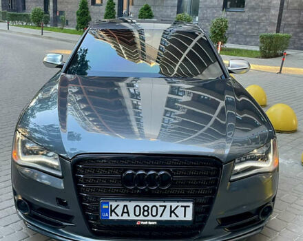Серый Ауди С8, объемом двигателя 3.99 л и пробегом 158 тыс. км за 24500 $, фото 4 на Automoto.ua