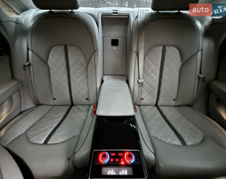 Сірий Ауді S8, об'ємом двигуна 4 л та пробігом 254 тис. км за 19900 $, фото 20 на Automoto.ua
