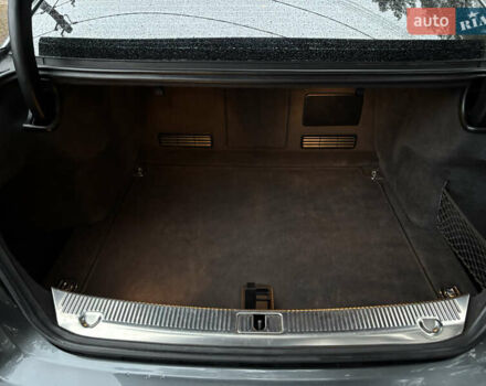 Сірий Ауді S8, об'ємом двигуна 4 л та пробігом 254 тис. км за 19900 $, фото 28 на Automoto.ua