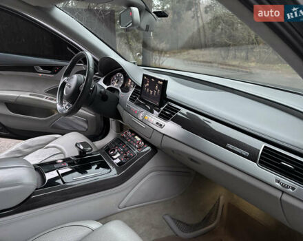 Сірий Ауді S8, об'ємом двигуна 4 л та пробігом 254 тис. км за 19900 $, фото 29 на Automoto.ua