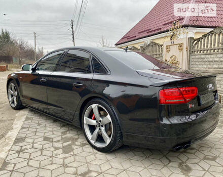 Сірий Ауді S8, об'ємом двигуна 3.99 л та пробігом 173 тис. км за 33500 $, фото 8 на Automoto.ua