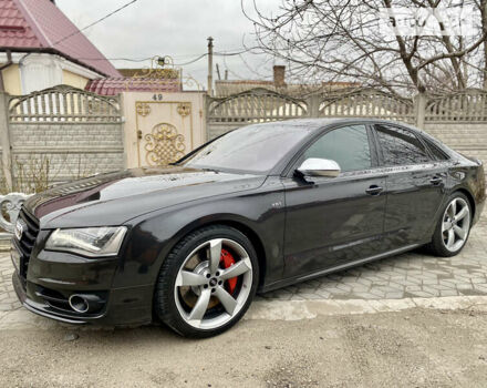 Сірий Ауді S8, об'ємом двигуна 3.99 л та пробігом 173 тис. км за 33500 $, фото 16 на Automoto.ua