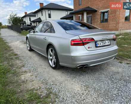 Сірий Ауді S8, об'ємом двигуна 3.99 л та пробігом 69 тис. км за 65000 $, фото 5 на Automoto.ua