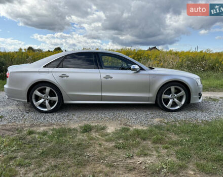 Сірий Ауді S8, об'ємом двигуна 3.99 л та пробігом 69 тис. км за 65000 $, фото 2 на Automoto.ua