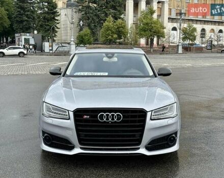 Серый Ауди С8, объемом двигателя 3.99 л и пробегом 147 тыс. км за 42500 $, фото 1 на Automoto.ua