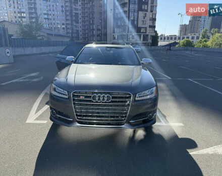 Серый Ауди С8, объемом двигателя 3.99 л и пробегом 133 тыс. км за 42500 $, фото 1 на Automoto.ua