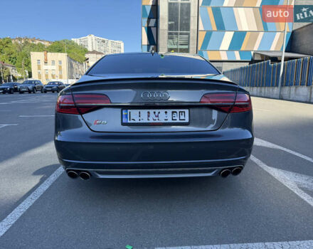 Серый Ауди С8, объемом двигателя 3.99 л и пробегом 133 тыс. км за 42500 $, фото 5 на Automoto.ua