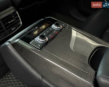 Сірий Ауді S8, об'ємом двигуна 3.99 л та пробігом 135 тис. км за 39999 $, фото 25 на Automoto.ua