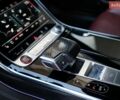 Серый Ауди С8, объемом двигателя 4 л и пробегом 46 тыс. км за 95999 $, фото 34 на Automoto.ua