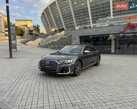 Сірий Ауді S8, об'ємом двигуна 4 л та пробігом 7 тис. км за 150000 $, фото 2 на Automoto.ua