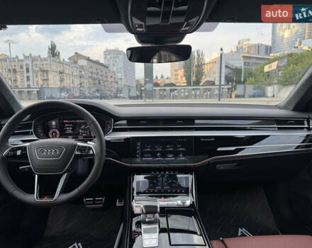 Сірий Ауді S8, об'ємом двигуна 4 л та пробігом 7 тис. км за 150000 $, фото 24 на Automoto.ua