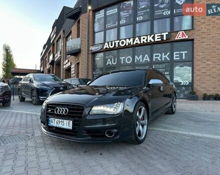 Серый Ауди С8, объемом двигателя 3.99 л и пробегом 220 тыс. км за 22000 $, фото 1 на Automoto.ua