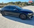 Синий Ауди С8, объемом двигателя 4 л и пробегом 82 тыс. км за 113000 $, фото 4 на Automoto.ua