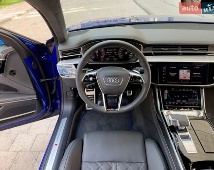 Синій Ауді S8, об'ємом двигуна 4 л та пробігом 5 тис. км за 175000 $, фото 53 на Automoto.ua