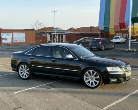 Зелений Ауді S8, об'ємом двигуна 5.2 л та пробігом 69 тис. км за 48900 $, фото 2 на Automoto.ua