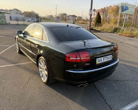 Зелений Ауді S8, об'ємом двигуна 5.2 л та пробігом 69 тис. км за 48900 $, фото 4 на Automoto.ua