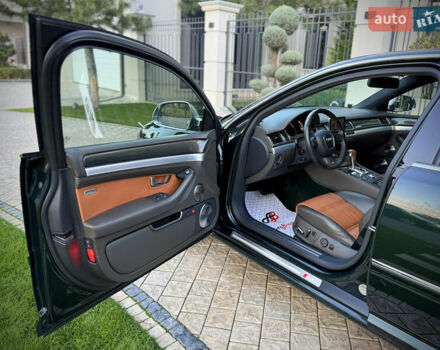 Зеленый Ауди С8, объемом двигателя 5.2 л и пробегом 69 тыс. км за 49000 $, фото 39 на Automoto.ua