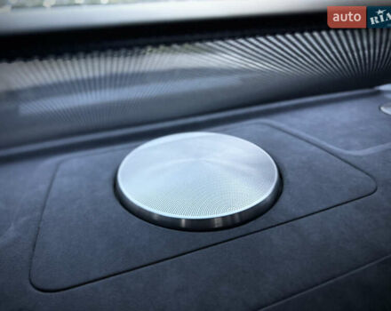 Зеленый Ауди С8, объемом двигателя 5.2 л и пробегом 69 тыс. км за 49000 $, фото 63 на Automoto.ua