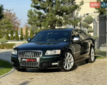 Зеленый Ауди С8, объемом двигателя 5.2 л и пробегом 69 тыс. км за 49000 $, фото 5 на Automoto.ua