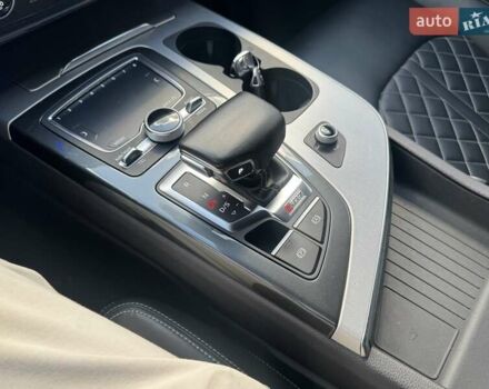Білий Ауді SQ7, об'ємом двигуна 3.96 л та пробігом 124 тис. км за 57900 $, фото 82 на Automoto.ua