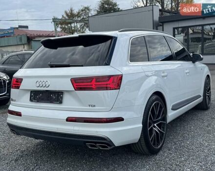 Белый Ауди SQ7, объемом двигателя 3.96 л и пробегом 124 тыс. км за 55900 $, фото 86 на Automoto.ua