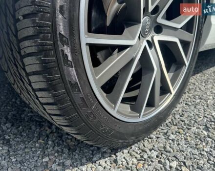 Білий Ауді SQ7, об'ємом двигуна 3.96 л та пробігом 124 тис. км за 57900 $, фото 63 на Automoto.ua