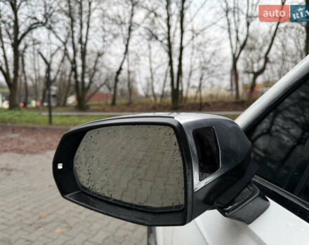 Белый Ауди SQ7, объемом двигателя 3.96 л и пробегом 206 тыс. км за 44000 $, фото 25 на Automoto.ua