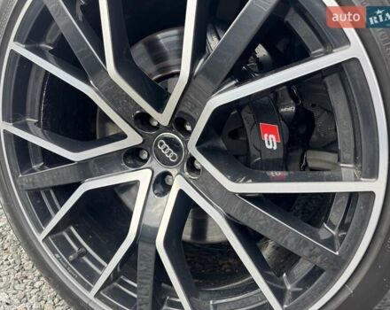 Белый Ауди SQ7, объемом двигателя 3.96 л и пробегом 124 тыс. км за 55900 $, фото 78 на Automoto.ua