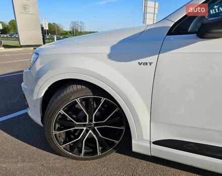 Белый Ауди SQ7, объемом двигателя 4 л и пробегом 160 тыс. км за 52000 $, фото 5 на Automoto.ua