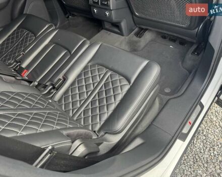 Белый Ауди SQ7, объемом двигателя 3.96 л и пробегом 124 тыс. км за 55900 $, фото 41 на Automoto.ua