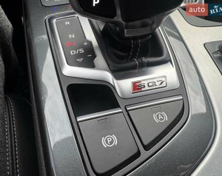 Белый Ауди SQ7, объемом двигателя 3.96 л и пробегом 124 тыс. км за 55900 $, фото 12 на Automoto.ua