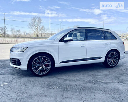 Білий Ауді SQ7, об'ємом двигуна 4 л та пробігом 138 тис. км за 65700 $, фото 5 на Automoto.ua