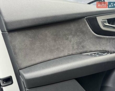 Белый Ауди SQ7, объемом двигателя 3.96 л и пробегом 124 тыс. км за 55900 $, фото 5 на Automoto.ua