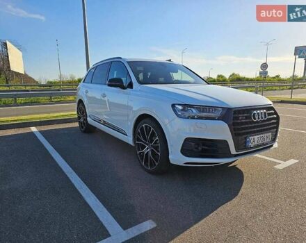 Белый Ауди SQ7, объемом двигателя 4 л и пробегом 160 тыс. км за 52000 $, фото 4 на Automoto.ua