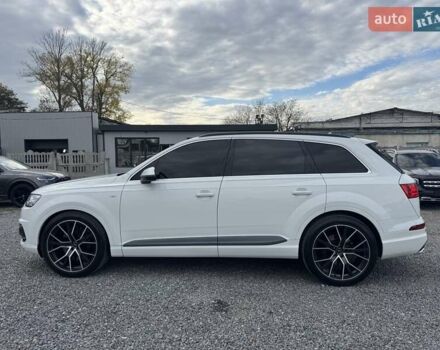 Белый Ауди SQ7, объемом двигателя 3.96 л и пробегом 124 тыс. км за 55900 $, фото 61 на Automoto.ua