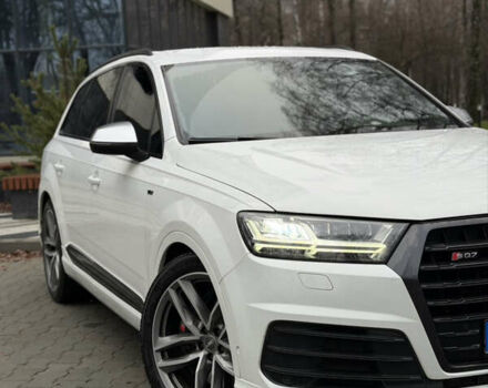 Белый Ауди SQ7, объемом двигателя 3.96 л и пробегом 206 тыс. км за 44000 $, фото 10 на Automoto.ua