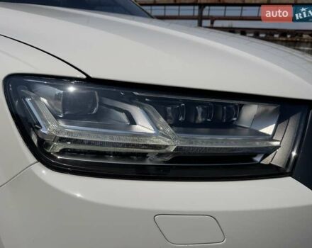 Белый Ауди SQ7, объемом двигателя 3.96 л и пробегом 206 тыс. км за 45000 $, фото 18 на Automoto.ua